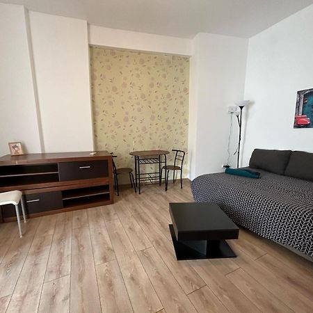Ferienwohnung Magheru City Center Studio Bukarest Exterior foto