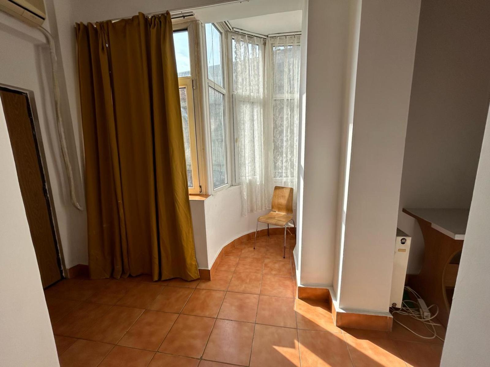 Ferienwohnung Magheru City Center Studio Bukarest Exterior foto